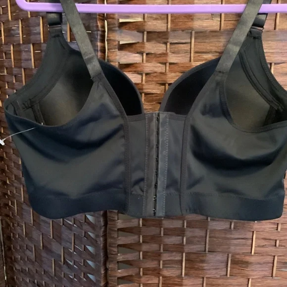 Woman Plus size Bra - Picture 3 of 5